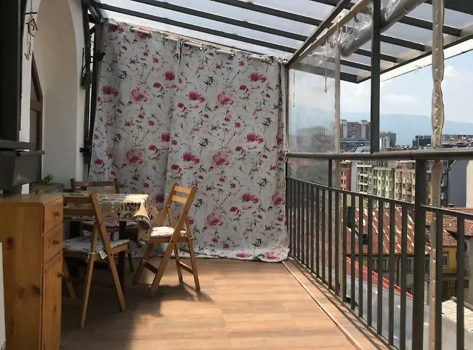 Bella Vista - Cosy 1bd Flat With A Big Terrace Apartment *