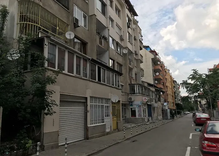 Bella Vista - Cosy 1bd Flat With A Big Terrace