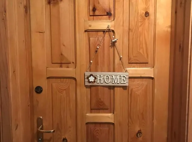 Bella Vista - Cosy 1bd Flat With A Big Terrace Apartment *